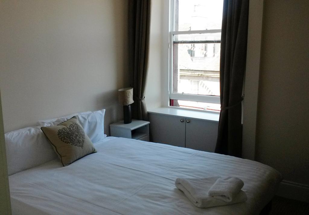 Northern Hotel Brechin Habitación foto
